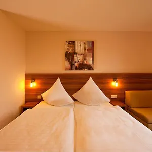 3* Hotel Astay