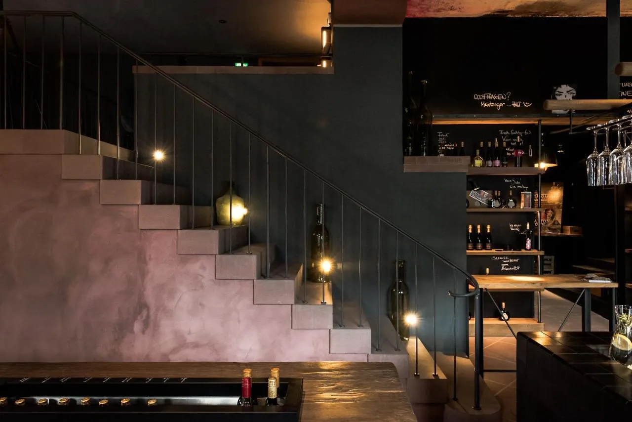 Hotel / Weingut Meintzinger Frickenhausen